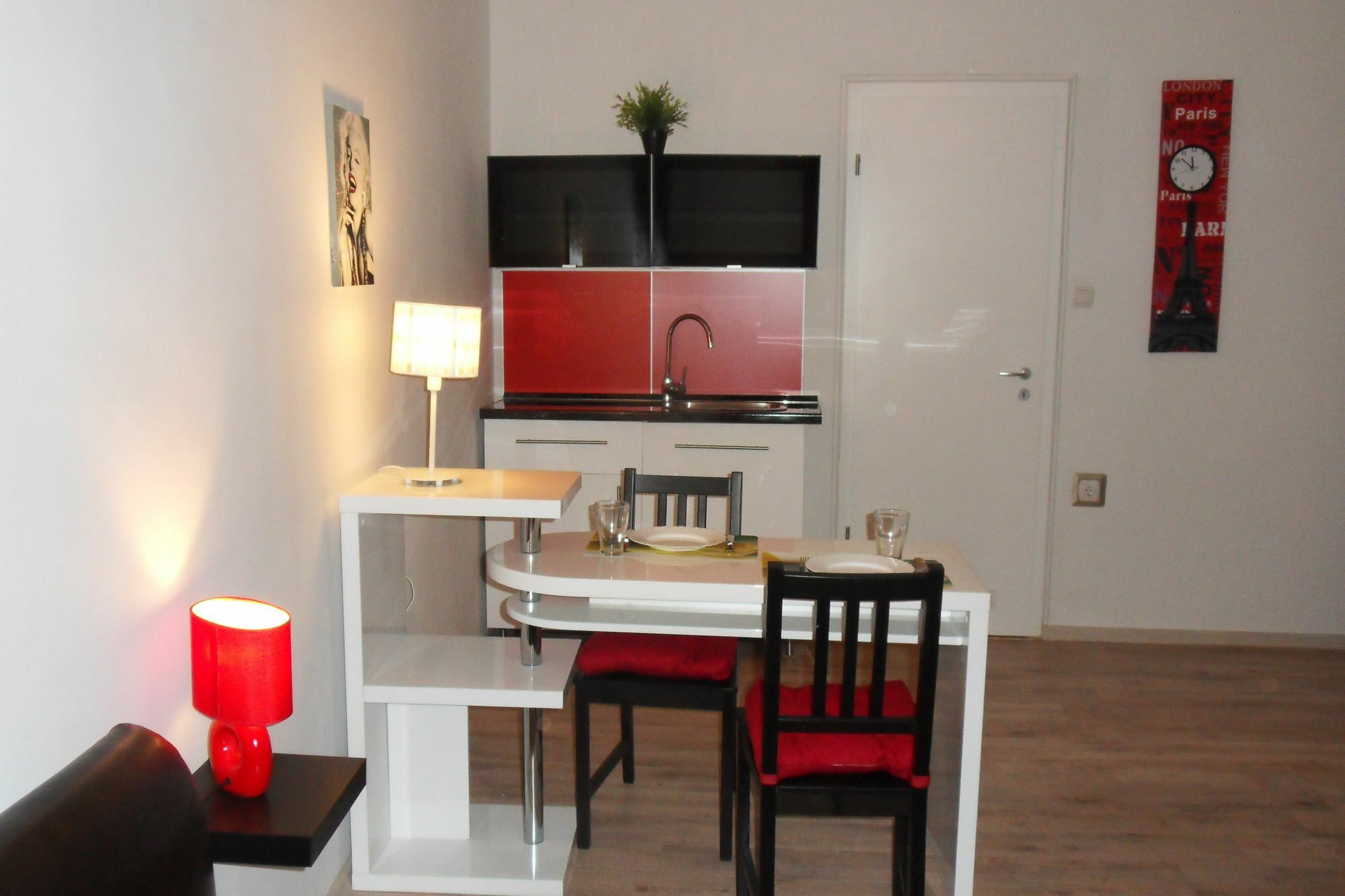 Studio 4U Apartment Budapest Eksteriør bilde