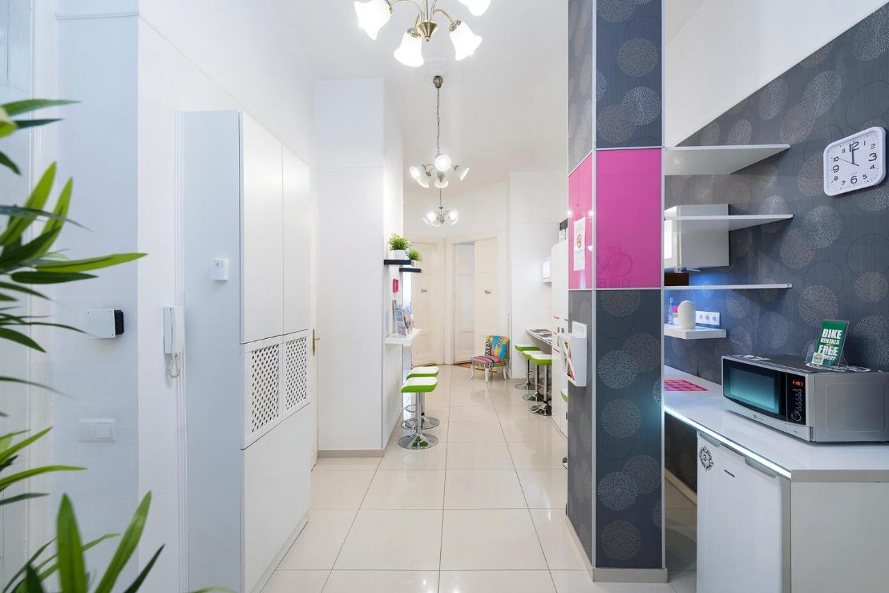 Studio 4U Apartment Budapest Eksteriør bilde