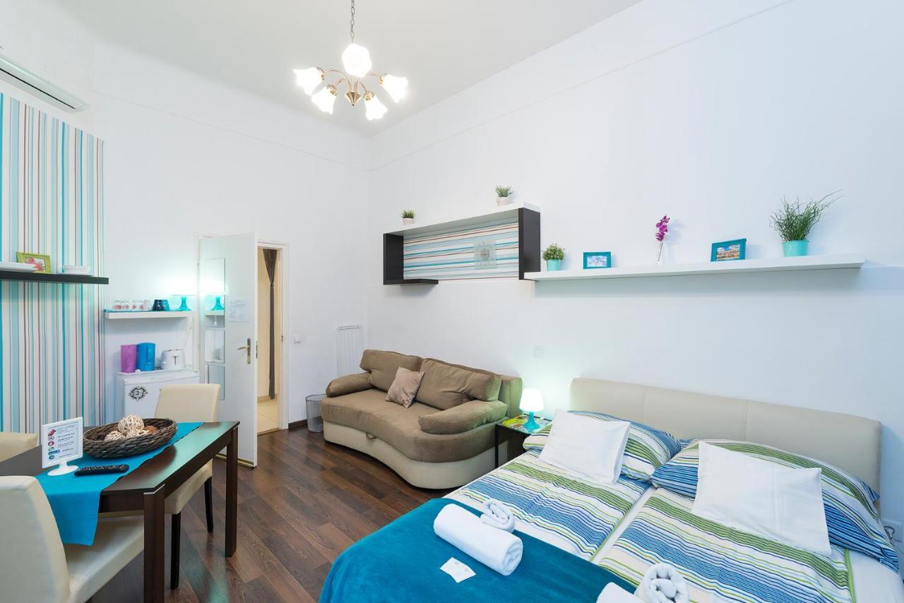Studio 4U Apartment Budapest Eksteriør bilde