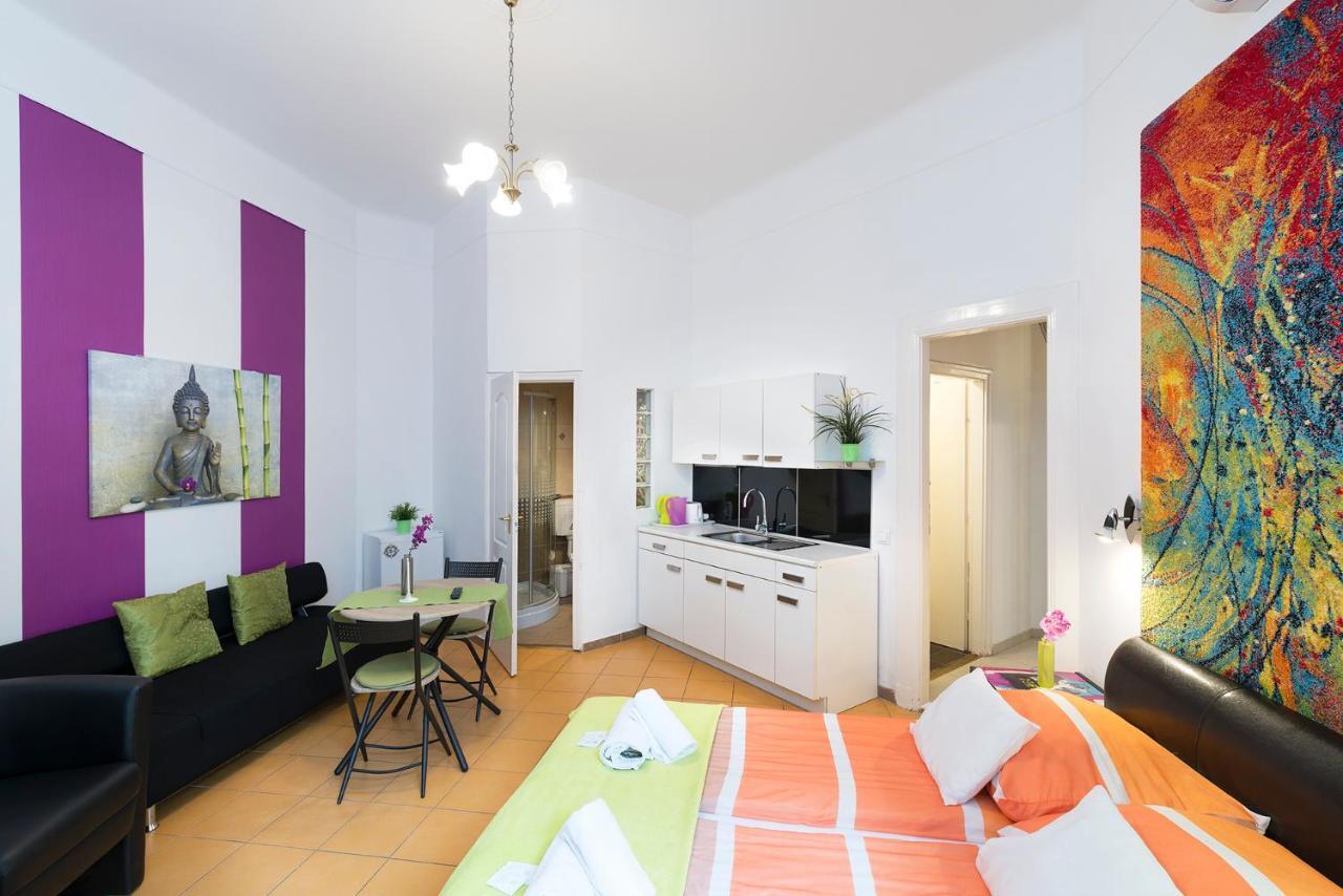 Studio 4U Apartment Budapest Eksteriør bilde